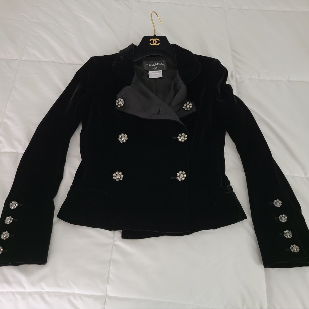 Chanel authentic velvet jacket